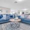 Relax Poolside & Walk or Bike to the Beach From This Amazing Naples Pool Home! - نيبلس