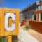 Timber & Tin C 2Bed 2Bath w Pool & Rooftop Deck