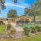 Chic Micanopy Getaway with Pool and Pool Table! - Micanopy