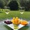 Crystal Cottage Retreat- Escape to the Hinterland!