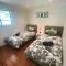 Crystal Cottage Retreat- Escape to the Hinterland!