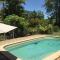 Crystal Cottage Retreat- Escape to the Hinterland!