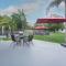 Rachaels Upscale Two Bedrooms Luxury Home