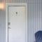 Rachaels Upscale Two Bedrooms Luxury Home