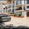 Personal y coqueto en primerísima línea de playa, en la Costa del Sol. Puerto De La Duquesa
