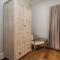 Belle Escapes - Moseley Apartments near the beach with private garden