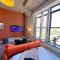 McCormick Place Studio that sleeps up to 4 guests with Optional parking and Gym access - Chicago