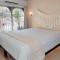 Colonial Villa in Merida Centro 4BR 3BA Private Pool Near Paseo de Montejo