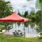 Phum Domnak Domrey Resort