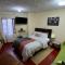 Centric, private, petfriendly apartments in Miraflores and home in Lince