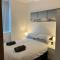 Luxury 1 Bed Apartment, Redhill (London & Gatwick) - Redhill