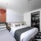 WE HOTEL RIVERFRONT