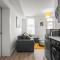 Smart 2 Bedroom Apartment in Belfast East Village - Belfast
