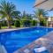 GEORGIA BEACH VILLA