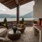 Lakeside Chalet with Panorama View