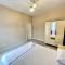 White villa 4 bedrooms