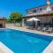 4 Bedroom Pet Friendly Home In Vodnjan