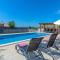 4 Bedroom Pet Friendly Home In Vodnjan