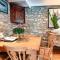 Cosy Little Hyde Cottage, Swanage
