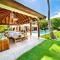 Imagine being in the middle of paradise with the soft sea breeze - Punta Cana