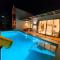 Starry Night Pool Villa Khaoyai