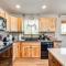 Newly Built Estes Park Townhome, 2 Miles to RMNP!