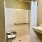 Country Inn & Suites by Radisson, Rochester South, MN