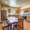 Deck and ATV Trail Access Quiet Cabin in Show Low - 肖洛