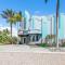 Luxury Paseo Townhome Pool Bars and Beaches - Fort Myers