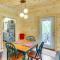 Pet-Friendly Boone Cabin with Mtn Views and Hot Tub! - بون