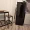 Flat Opposite Wakefield College with FREE Parking and 5 Mins Walk to Train Station - Wakefield