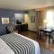 Best Western Plus Edmonds Harbor Inn