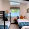 Redwood Oasis, Grove and Nook
