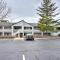 Lakefront Retreat with Community Pool in Osage Beach - Osage Beach