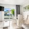 Luxury Apartments-LA Dino Maky