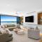 Penthouse at First Bay Coolum - كولوم بيتش
