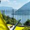 Incanto Nesso Parking and Lake View