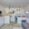 Apartment Riva 1001