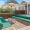 The Deck on Donalda - Sorrento poolside oasis