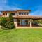 MOLINER PREMIUM VILLA by MAINVILLAS your home a 5-minute drive from LLenaire Beach