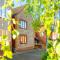 Curlew Apartment