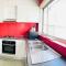 D122 Lovely London Home