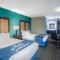 Days Inn by Wyndham Mobile I-65