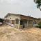 Captivating 4-Bed House - Garden & Free Parking