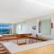 A Scenic Beach House - All Linen & Wifi Included - 克里卡尔