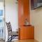 Mayas Suites
