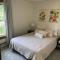 Cute 1 Bedroom in Historic Downtown Shelburne - شيلبورن