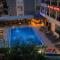 Moni Hotel