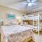 Beach House Condominiums A403 - Beachfront with Pool, WiFi, & Beach Service - Дестин