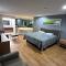 Mustang Inn and Suites